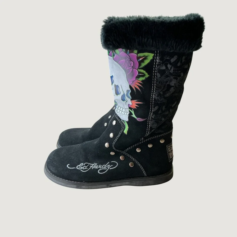 Ed Hardy Black Suede Skull Rose Tattoo Faux Fur Studded Boots 9 19FBS207W